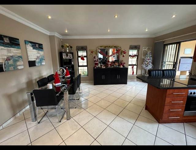 3 BEDROOM CLUSTER FOR SALE IN NEW REDRUTH